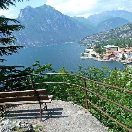 Casa Zanoni Apartman Torbole Sul Garda Kültér fotó