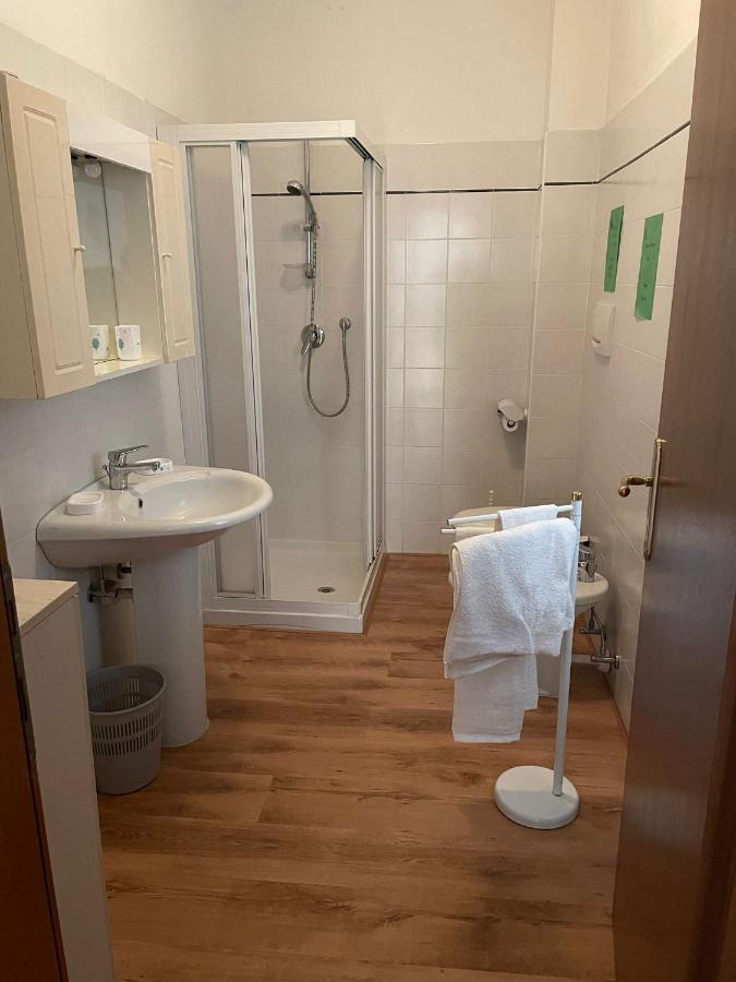 Casa Zanoni Apartman Torbole Sul Garda Kültér fotó