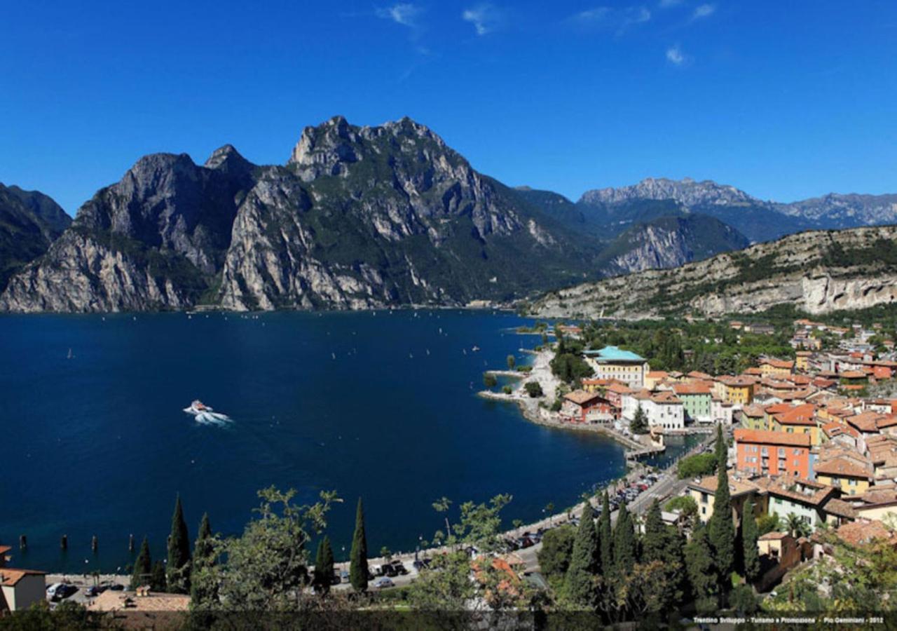 Casa Zanoni Apartman Torbole Sul Garda Kültér fotó