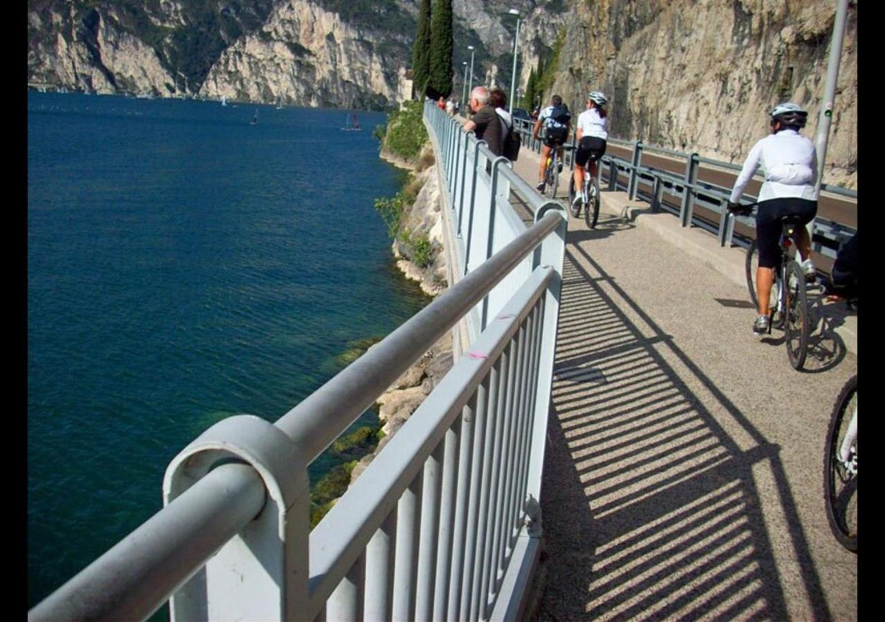 Casa Zanoni Apartman Torbole Sul Garda Kültér fotó