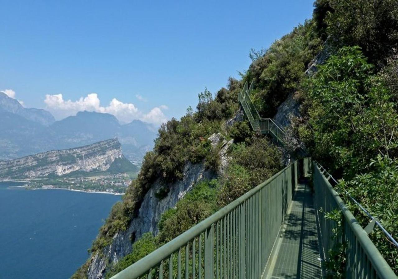 Casa Zanoni Apartman Torbole Sul Garda Kültér fotó